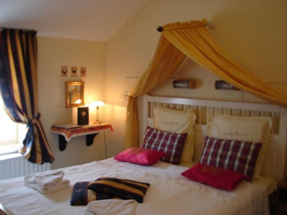Hotel Restaurant The Kings Head Inn Voeren Bagian luar foto